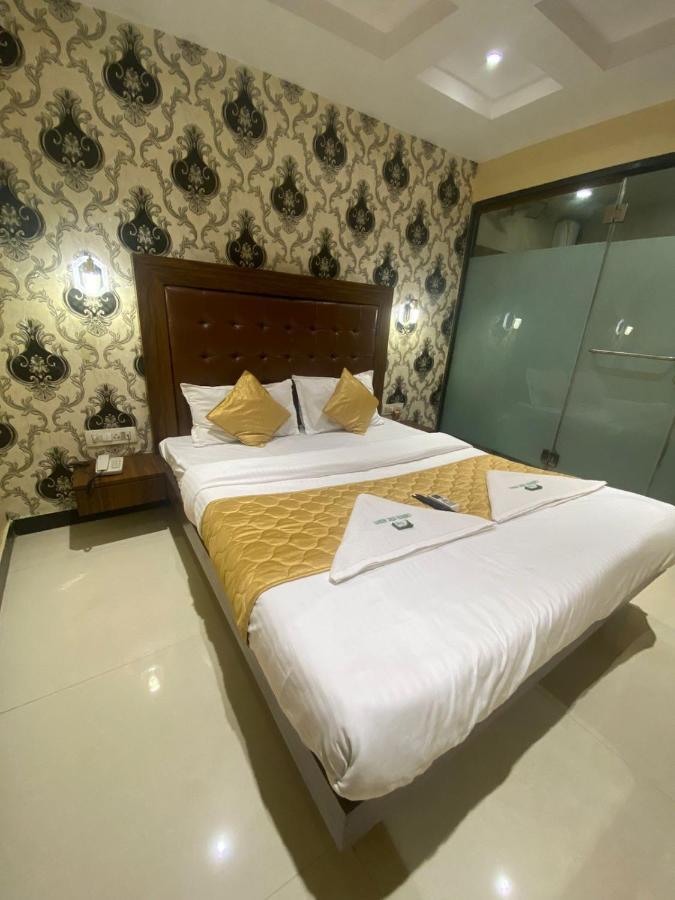 Hotel Garden Creek Residency - Near To Mumbai International Airport Zewnętrze zdjęcie