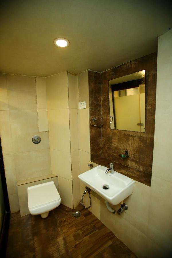 Hotel Garden Creek Residency - Near To Mumbai International Airport Zewnętrze zdjęcie